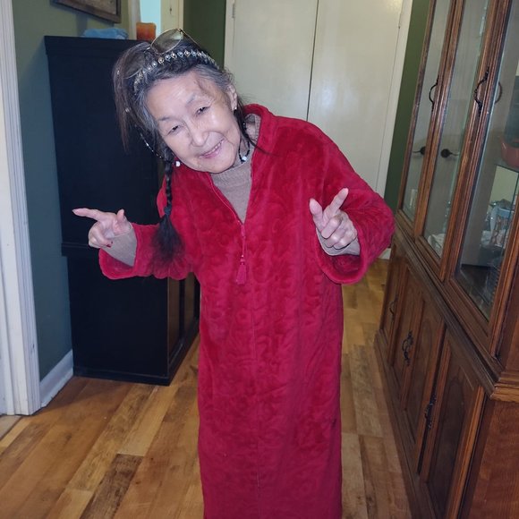 Meet your Posher, Rose - Picture 4 of 14